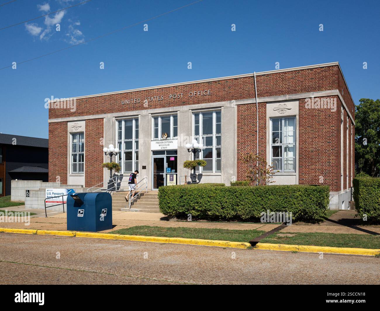 Ufficio postale di Fredericktown, ubicazione: Fredericktown, Missouri, architetto: Louis A. Simon Foto Stock