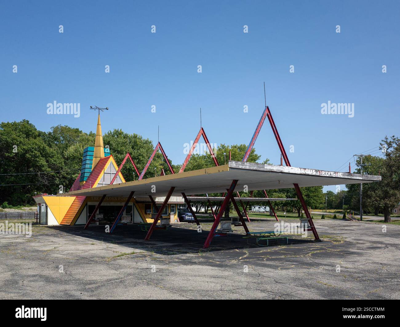 Golden Point Drive-in, località: Beloit WI, architetto: Barancik, Conte & Associates Foto Stock
