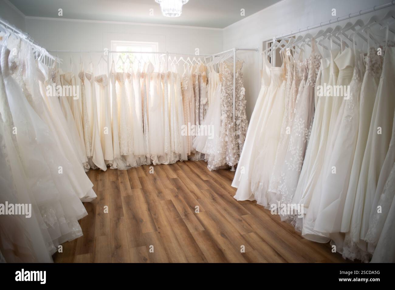 Negozio di abbigliamento per matrimoni Foto Stock