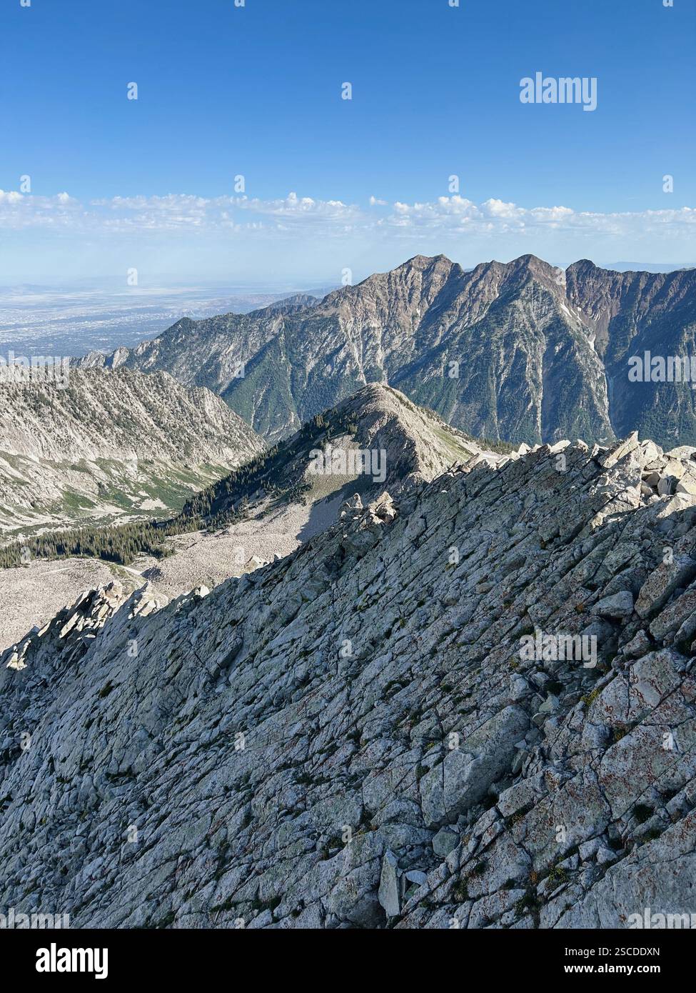 Vetta del Pfeifferhorn a Salt Lake City, Utah - Immagine stock catturata con smartphone