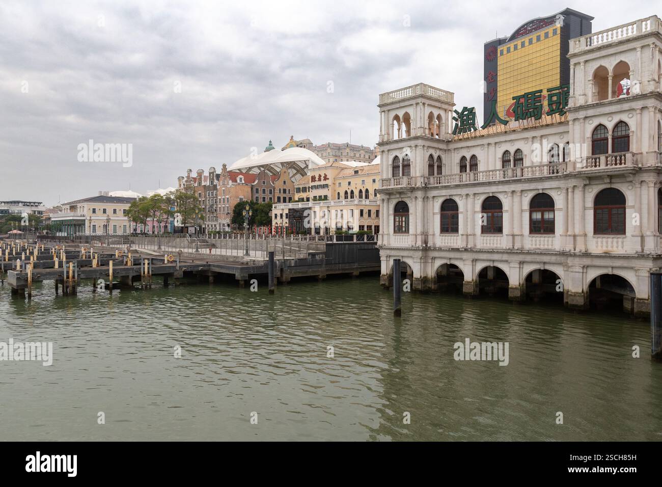 Fisherman's warf sotto la nuvolosa giornata a Macao Foto Stock