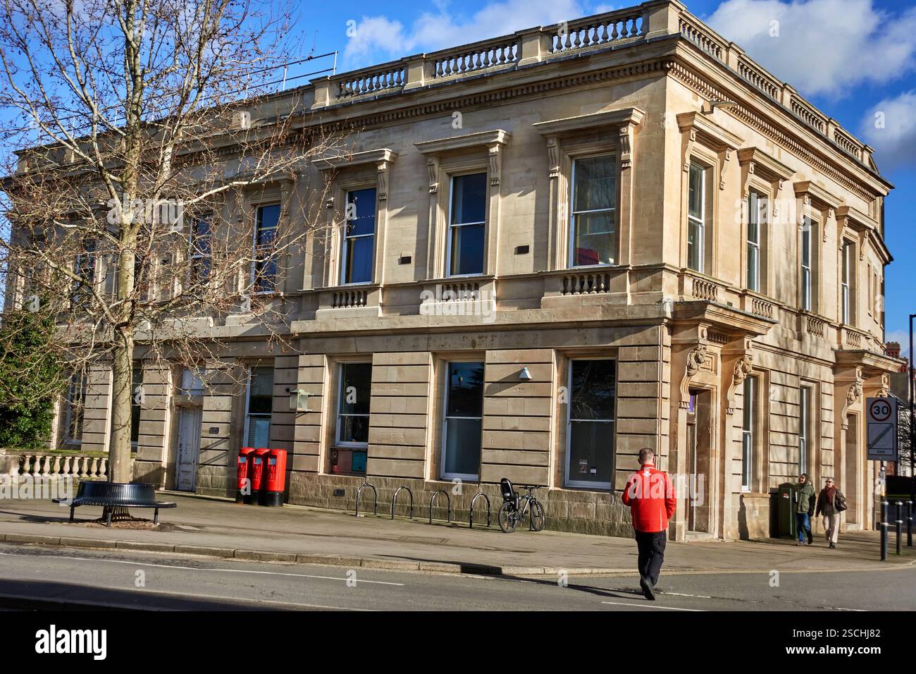 Ex edificio degli uffici postali, Bath Street, Leamington Spa, Warwickshire, Inghilterra, REGNO UNITO Foto Stock
