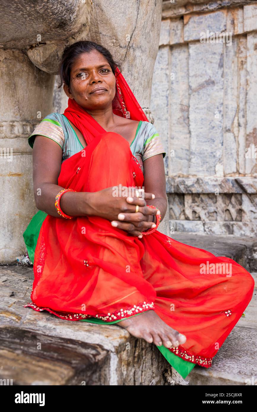 Ritratto di una senzatetto, Udaipur, Rajasthan, India Foto Stock