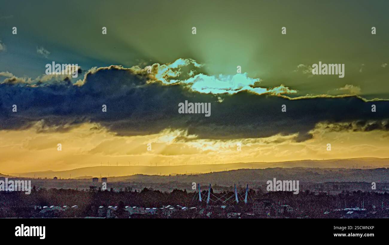Glasgow, Scozia, Regno Unito. 7 febbraio 2025. Tempo nel Regno Unito: Freddo soleggiato in città come appaiono i primi segni della primavera. Sole sull'aeroporto di glasgow e sul sud-ovest della città. Credit Gerard Ferry/Alamy Live News Foto Stock