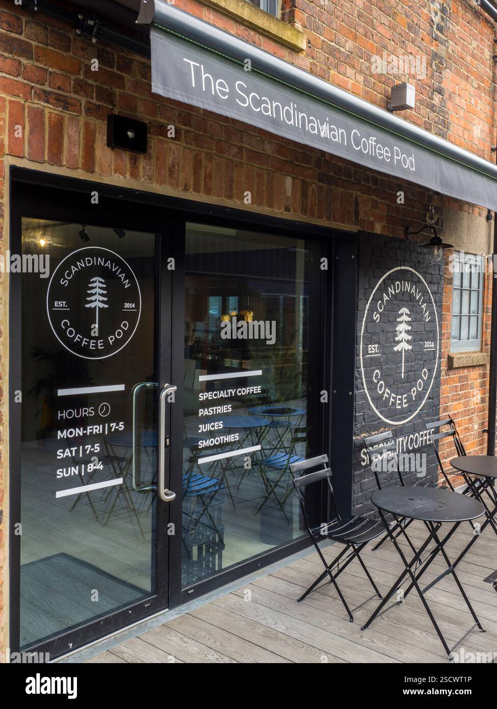 Cialda di caffè scandinavo, Food Docks, The Docks, Gloucester, Gloucestershire, Inghilterra, Regno Unito, Gran Bretagna. Foto Stock