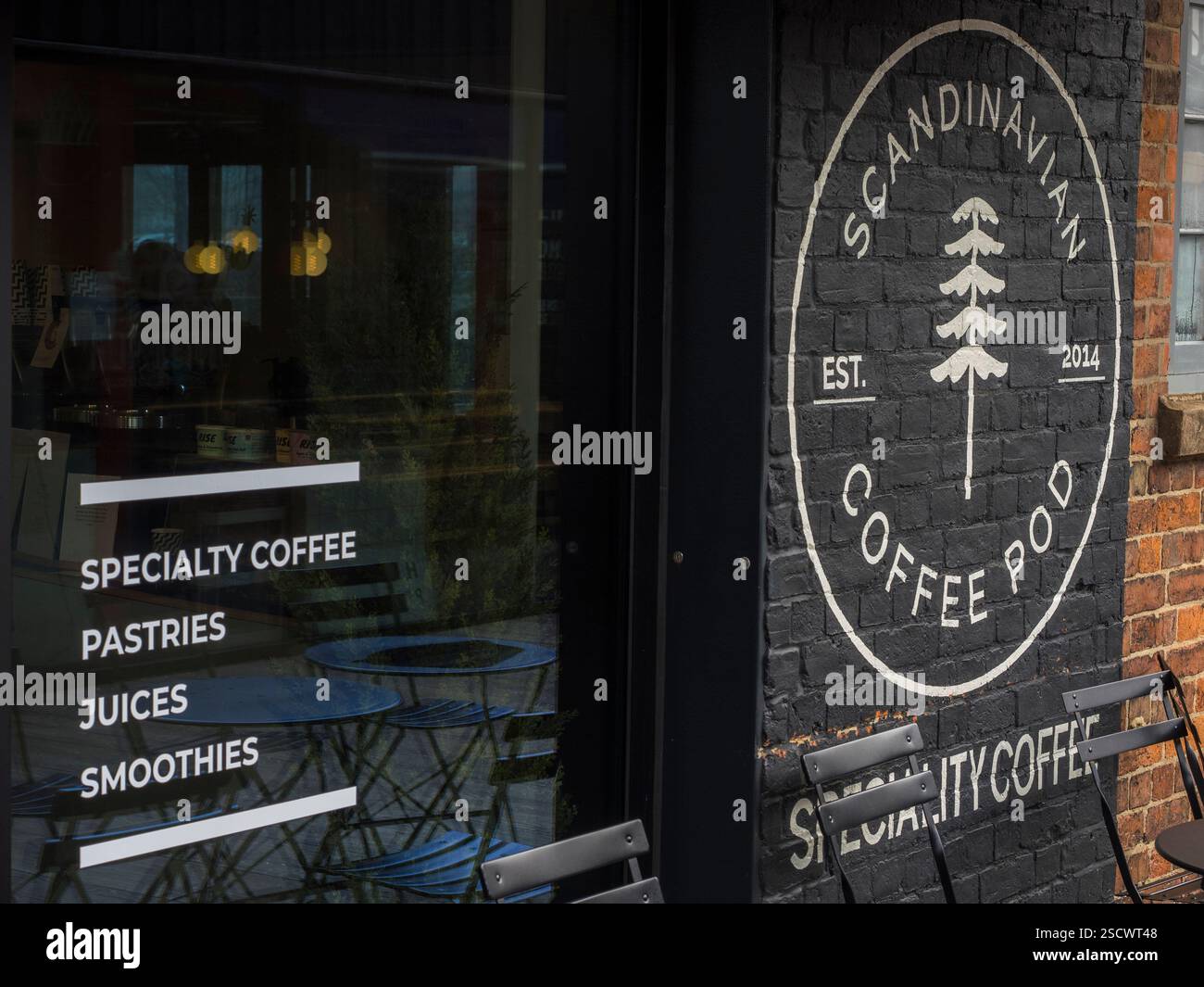 Cialda di caffè scandinavo, Food Docks, The Docks, Gloucester, Gloucestershire, Inghilterra, Regno Unito, Gran Bretagna. Foto Stock