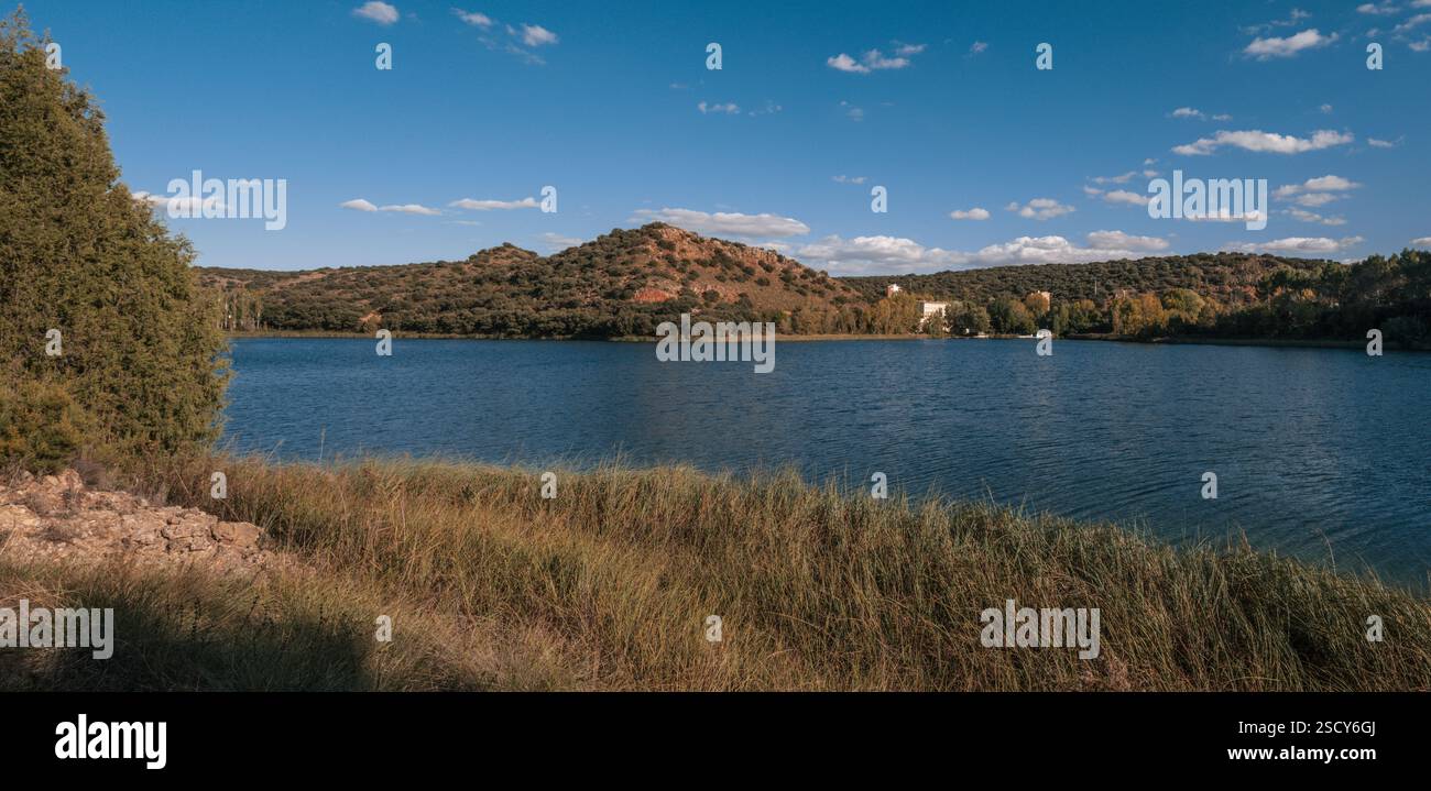 Parco naturale delle Lagunas de Ruidera, la zona umida più bella della penisola iberica, Ciudad Real, Castilla la Mancha, Spagna, Europa. Foto Stock