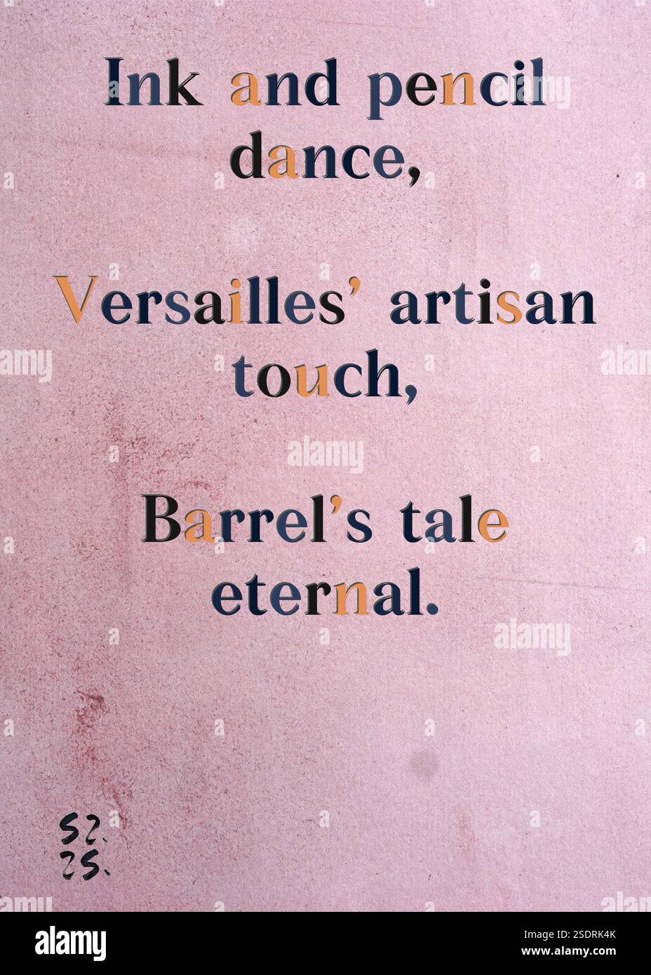 Danza a inchiostro e matita, il tocco artigianale di Versailles, la storia eterna di Barrel. La Gilda degli scrittori d'argento di Andres de las Brisas. Arte di Zsuzsa Szikra. Poetry Art Print, Triplumes è una forma poetica unica ispirata al tradizionale haiku, composta da tre righe che catturano momenti di chiarezza, emozione e approfondimento. Nella nostra collezione abbracciamo la libertà del linguaggio, dove la fusione delle parole e la rimozione dei trattini è più di una scelta stilistica: È un modo per trasmettere unità e vicinanza tra le idee, creando un'espressione fluida e compatta che risuona con i ritmi della vita moderna. Foto Stock