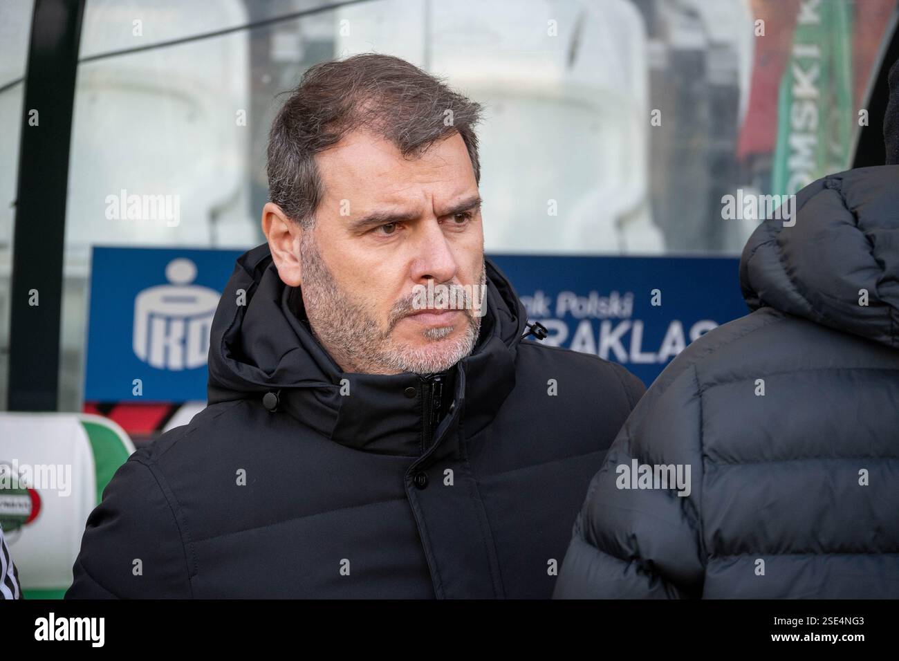 Radom, Polonia. 08.02.2025. Radomiak Radom coach João Henriques durante PKO BP EKSTRAKLASA. Radomiak Radom vs Śląsk Wrocław, Stadion im. Braci Czachorów, Struga 63, Radom, Polonia Foto Stock