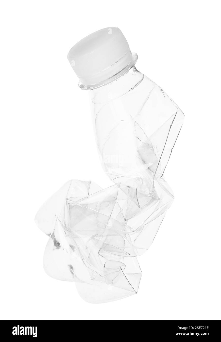 Un flacone di plastica deformato isolato su bianco Foto Stock