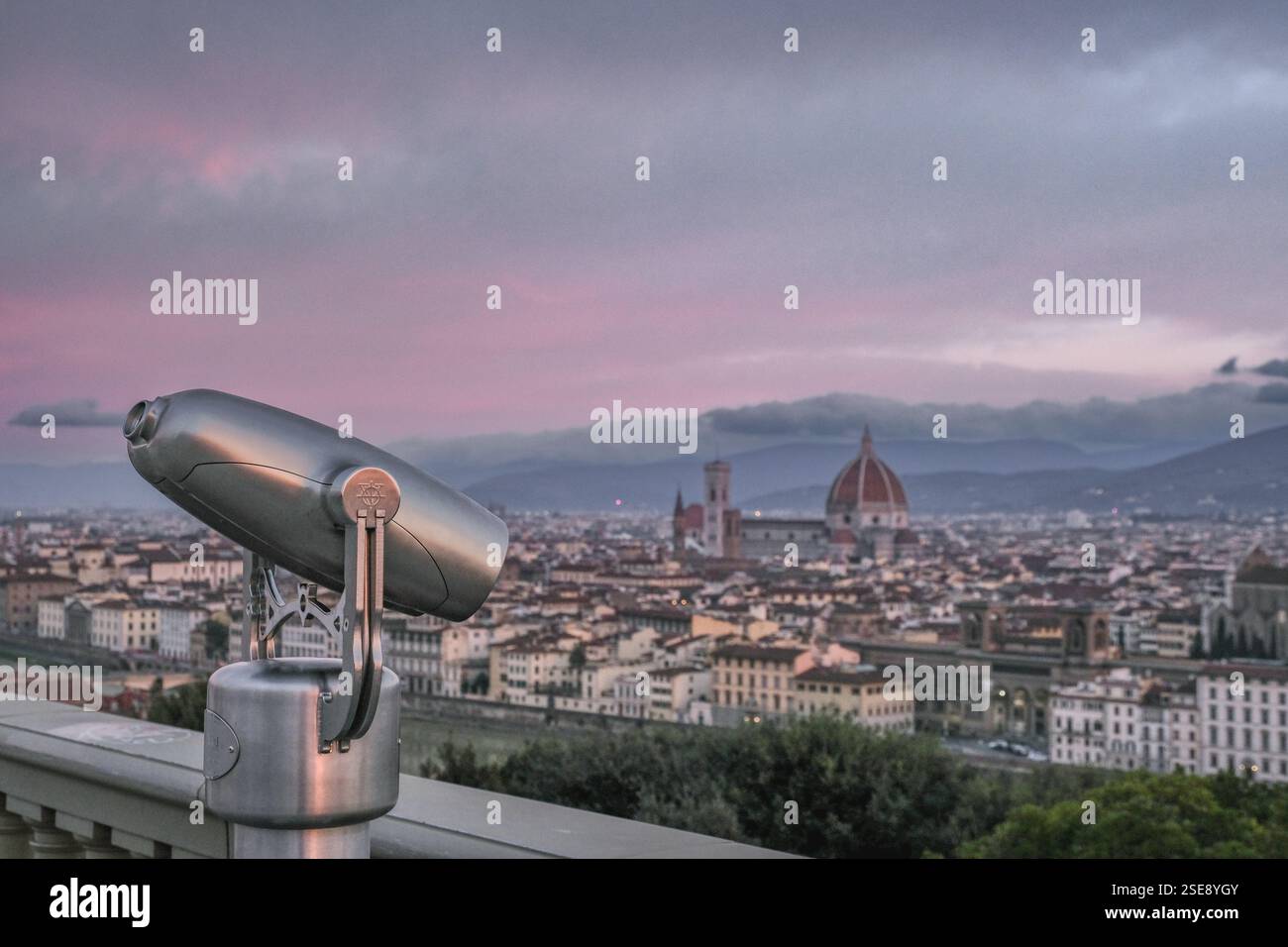 Il paesaggio urbano di Firenze, in Italia, al mattino presto Foto Stock