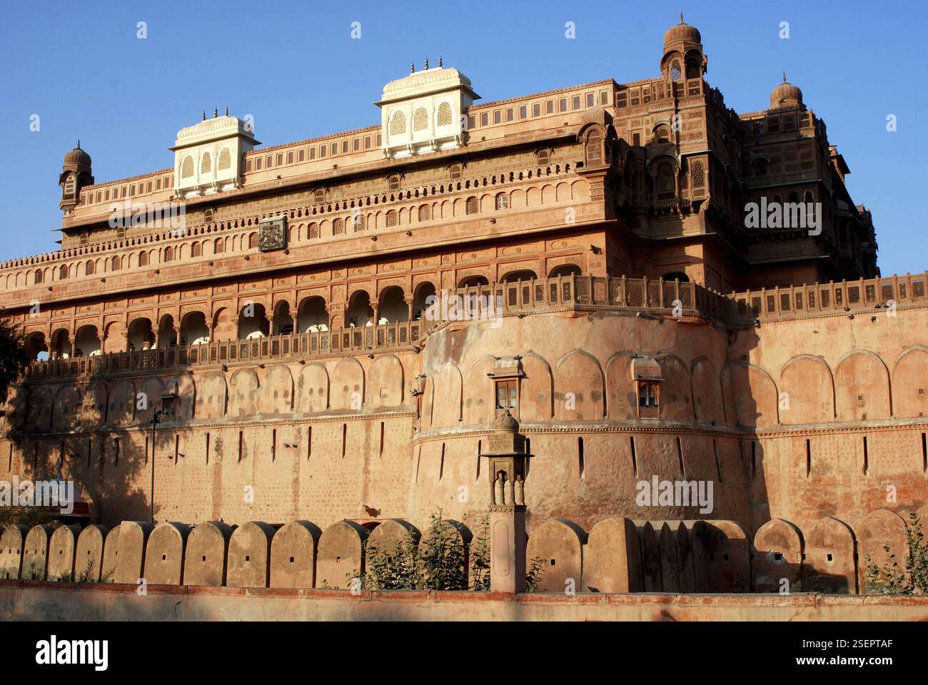 Vista (esterna) del forte di junagarh, Bikaner, Rajasthan, India, Asia Foto Stock