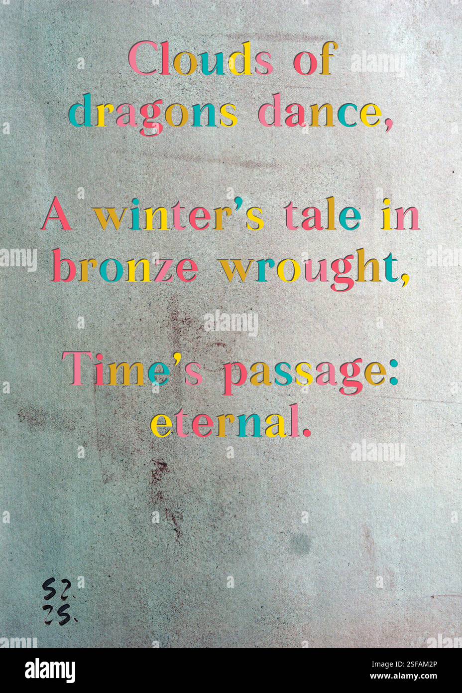 Nuvole di draghi danzano, Una storia invernale in bronzo battuto, il passaggio del tempo: Eterno. La Gilda degli scrittori d'argento di Cedric Haverford. Arte di Zsuzsa Szikra. Poetry Art Print, Triplumes è una forma poetica unica ispirata al tradizionale haiku, composta da tre righe che catturano momenti di chiarezza, emozione e approfondimento. Nella nostra collezione abbracciamo la libertà del linguaggio, dove la fusione delle parole e la rimozione dei trattini è più di una scelta stilistica: È un modo per trasmettere unità e vicinanza tra le idee, creando un'espressione fluida e compatta che risuona con i ritmi della vita moderna. Foto Stock