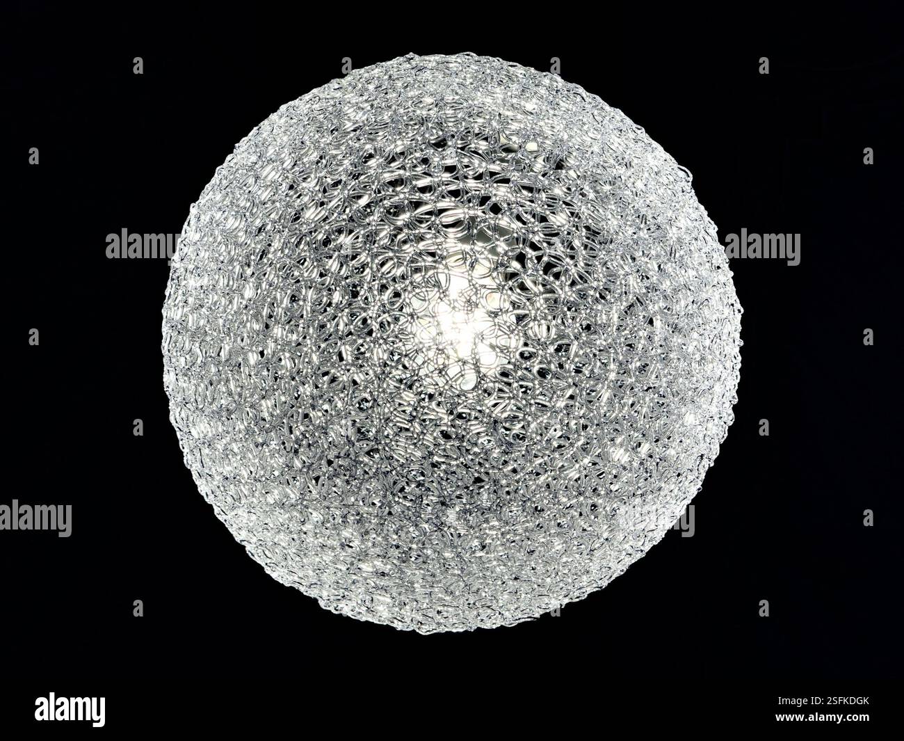 Palla astratta con texture, silhouette di lampadario moderno, luce Foto Stock