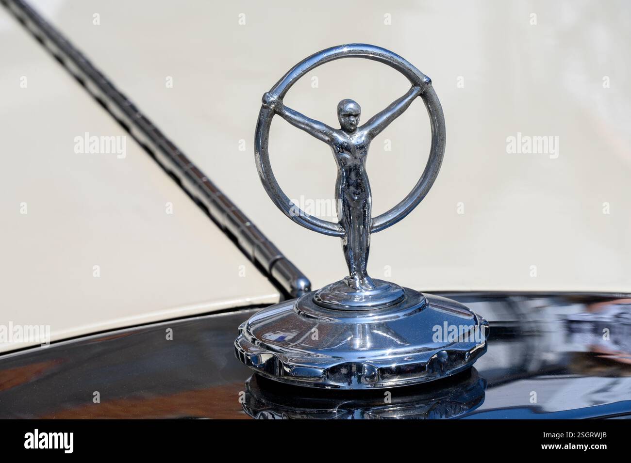 Decorazione cofano Mercedes (Roadster speciale 1934 500K) Foto Stock