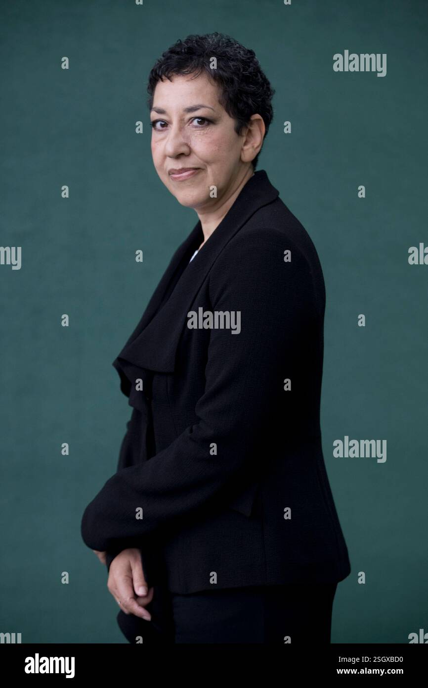 Andrea Levy, candidata al premio Booker, nella foto al Festival Internazionale del libro di Edimburgo, dove ha parlato del suo nuovo libro intitolato "The Long Song". L'evento di tre settimane è il più grande festival letterario del mondo e si tiene durante l'annuale Festival di Edimburgo. L'evento del 2010 ha visto la partecipazione di oltre 500 autori provenienti da tutto il mondo. Foto Stock