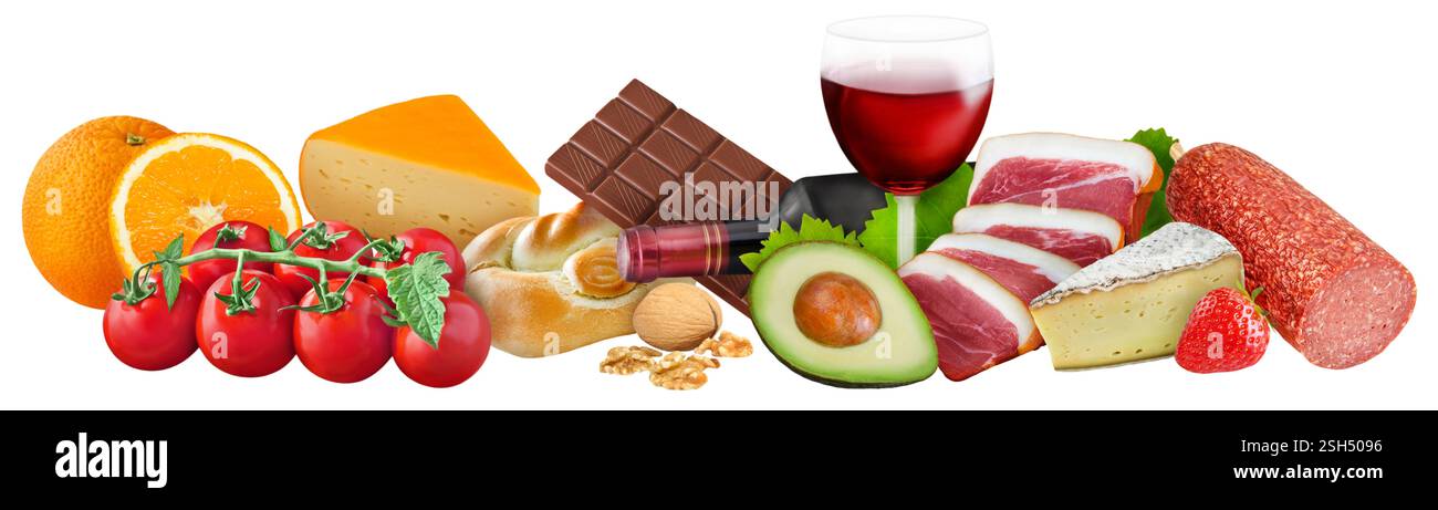 Collage e vari alimenti con istamina isolato su sfondo bianco Foto Stock