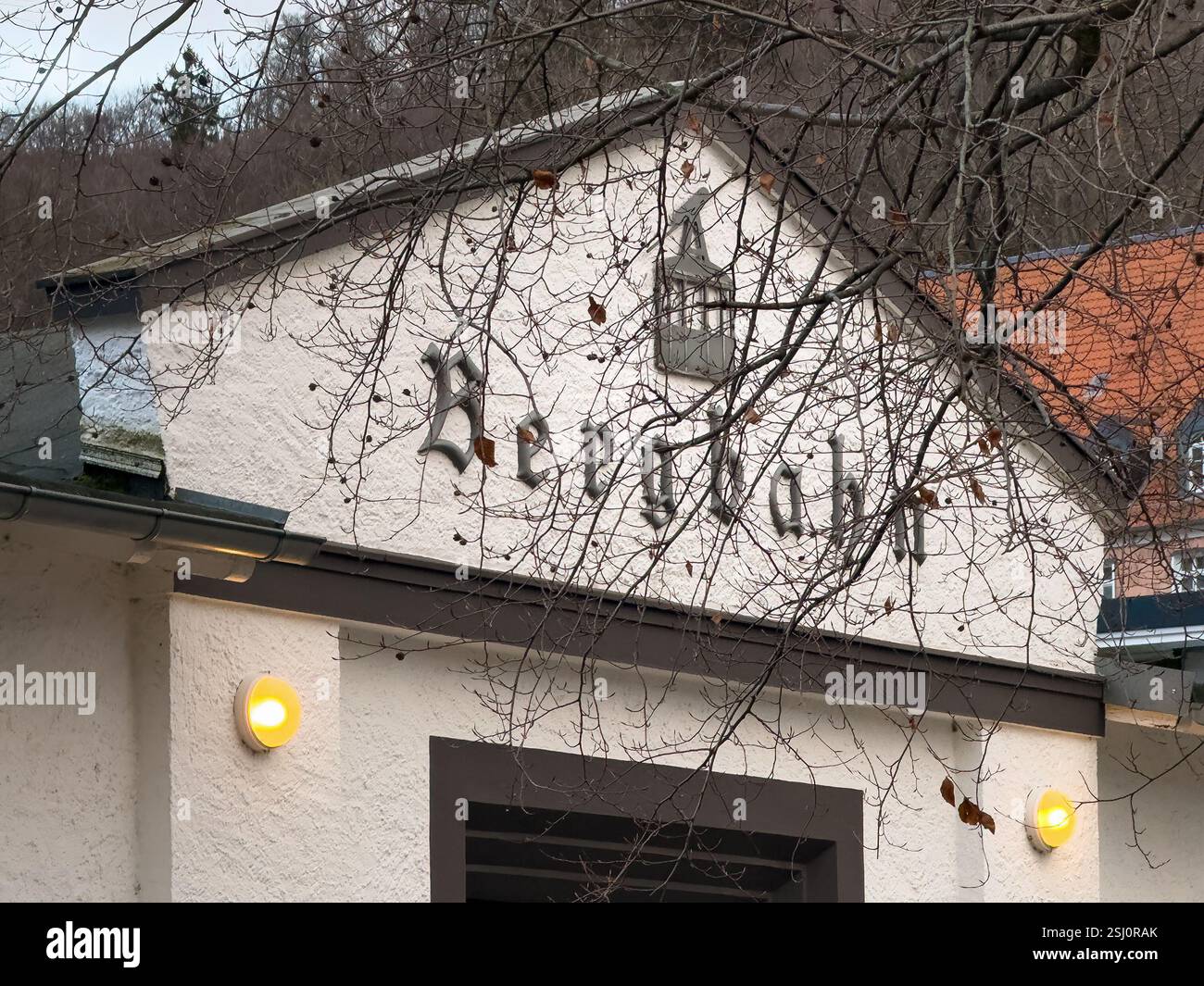 Bergbahn, funivia di Burgberg a Bad Harzburg, città termale sulle montagne di Harz, bassa Sassonia, Germania. - Immagine stock catturata con smartphone