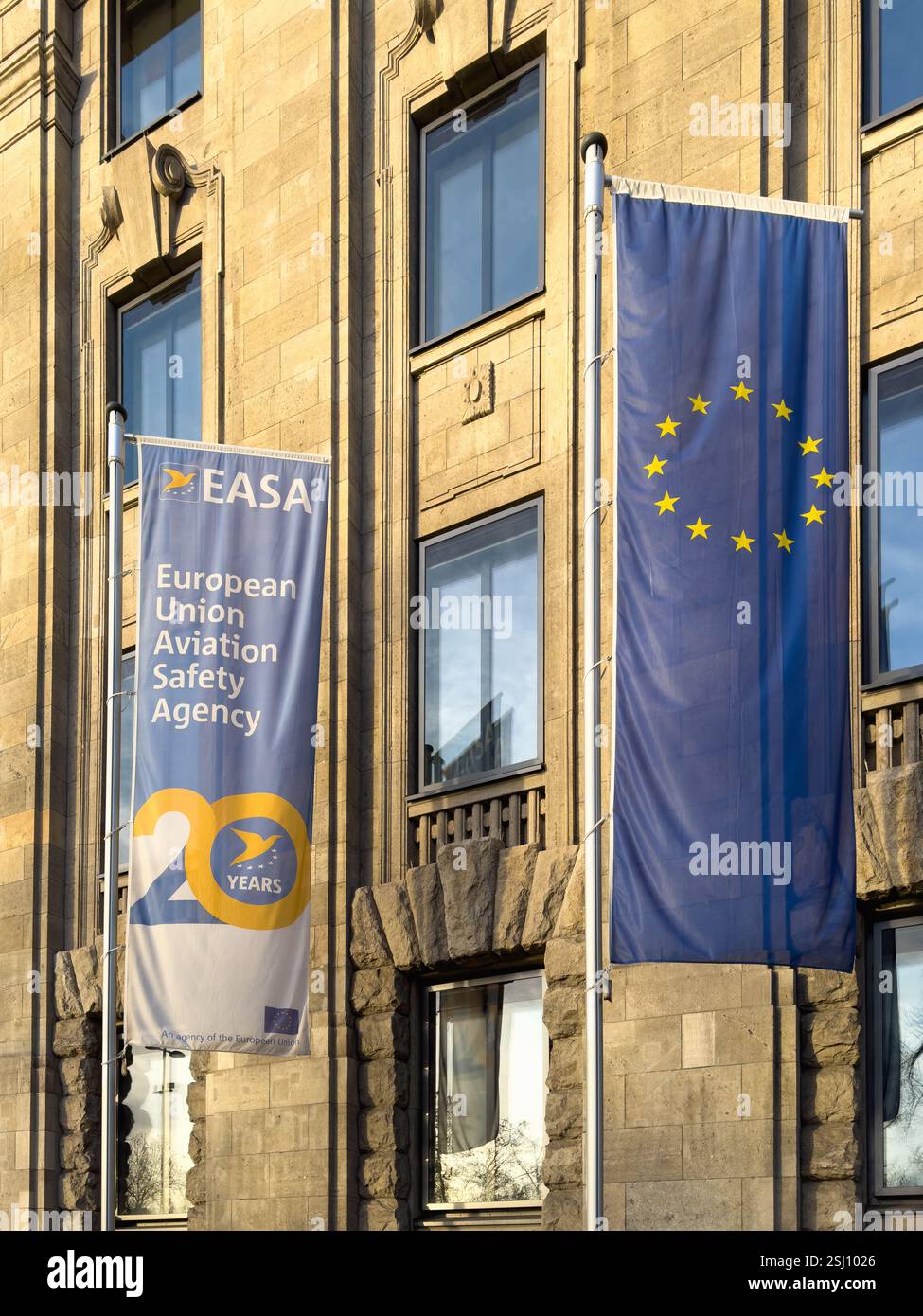 Agenzia dell'Unione europea per la sicurezza aerea, AESA a Colonia, Germania. - Immagine stock catturata con smartphone