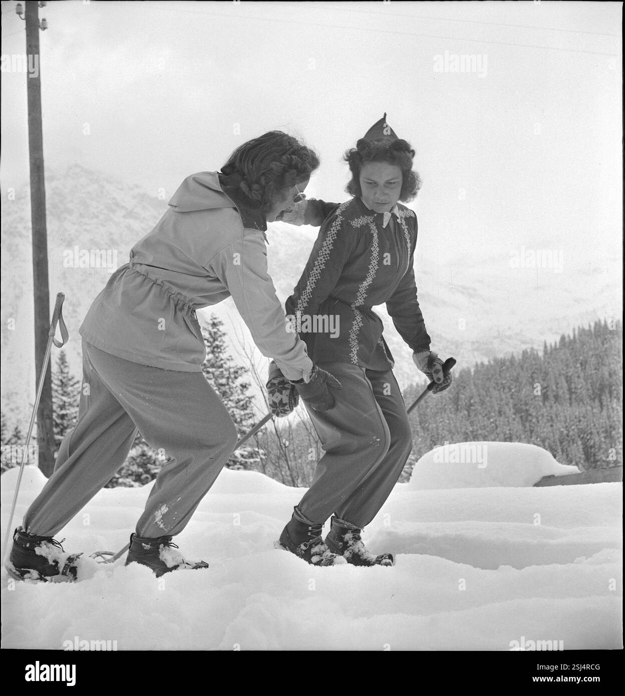 --- Leistungsbrevet für Mädchen 1943: Sci#programma sportivo per ragazze 1943: Sci Foto Stock
