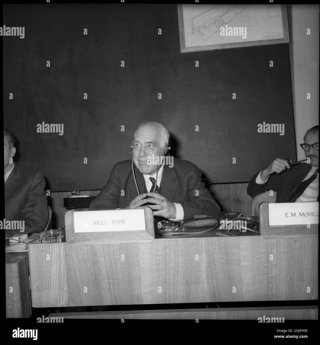 --- Niels Bohr 1955#Niels Bohr 1955- RDB DI DUKAS Foto Stock