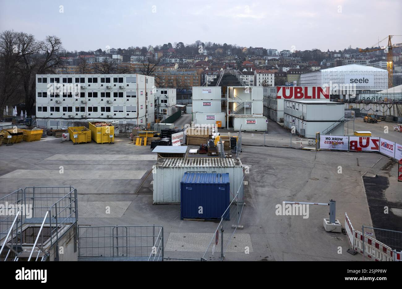 Container, Zueblin, soul, cantiere, materiale da costruzione, progetto ferroviario sotterraneo Stoccarda 21, stazione centrale, Stoccarda, Baden-Wuerttemb Foto Stock