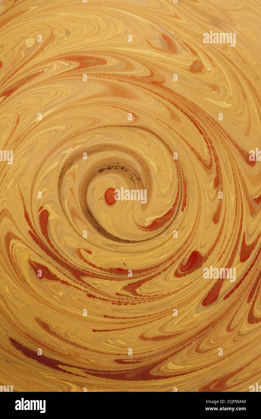 Bella arte astratta di tecniche di pittura di marbling Ebru sull'acqua con vernici acriliche Foto Stock