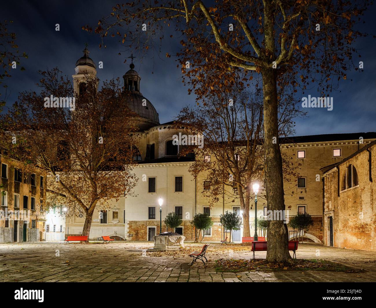 Sul campo di Santa Agnese, Venezia, Italia Foto Stock