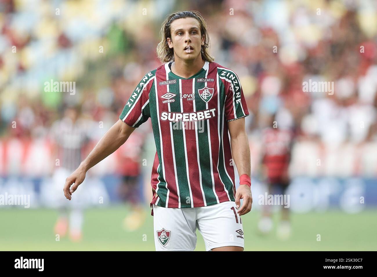 Rio de Janeiro, Brasile, 8 febbraio 2025. Partita di calcio tra le squadre Fluminense vs Flamengo, per il campionato Carioca, allo stadio Maracanã Foto Stock