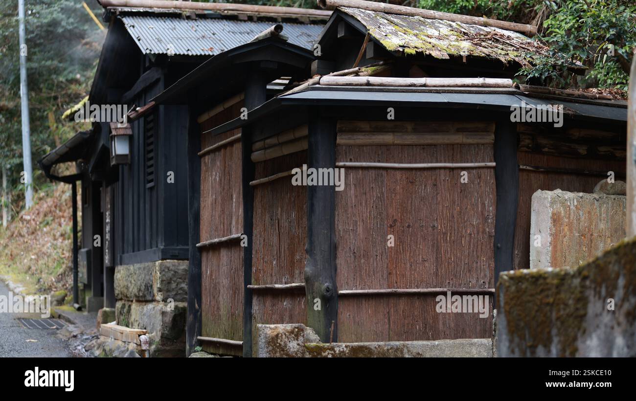 Kurokawa, Giappone 16 gennaio 2025: La stazione termale nella città di Kurokawa Onsen. Una delle famose città termali di Kyushu Foto Stock
