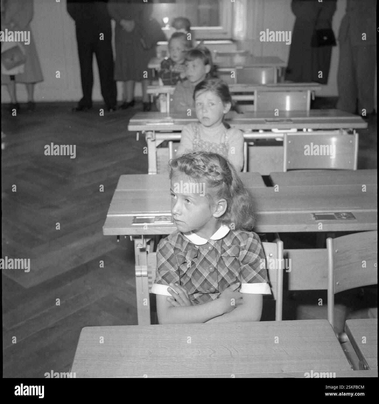 --- Kinder an ihrem ersten Schultag, Primarschulhaus Turner Zürich 1951#inizio scuola, scuola primaria Turner Zurigo 1951- RDB DI DUKAS Foto Stock