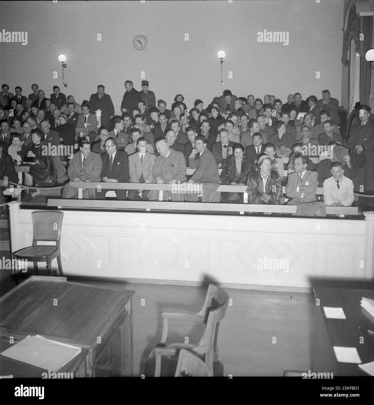 --- Mordfall Armin Bannwart, 1952: Prozess im Schwurgericht Zürich#caso di omicidio del banchiere Armin Bannwart, 1952: Processo alla corte della giuria di Zurigo- RDB DI DUKAS Foto Stock