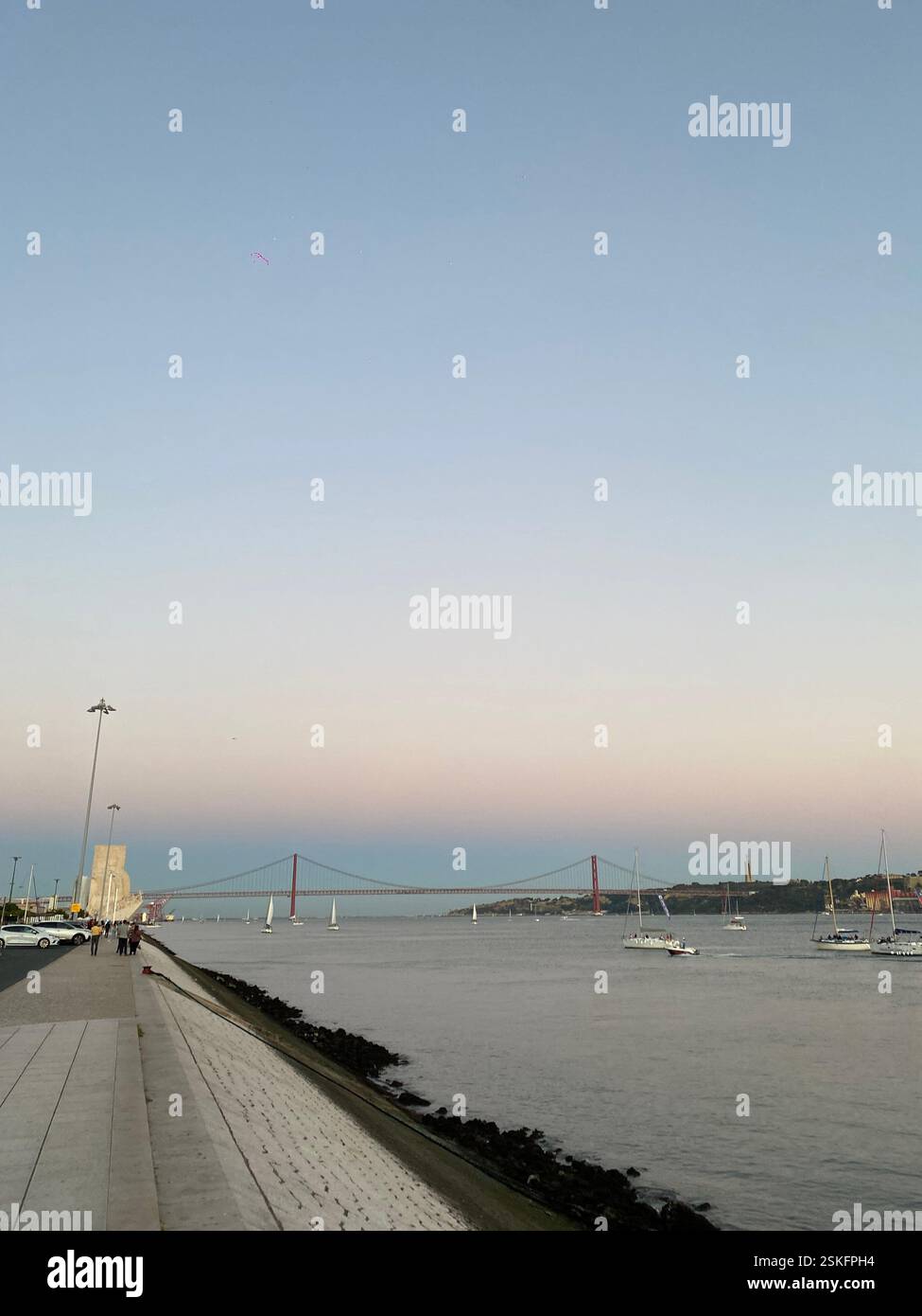 Viaggiando per le strade del Portogallo - Immagine stock catturata con smartphone