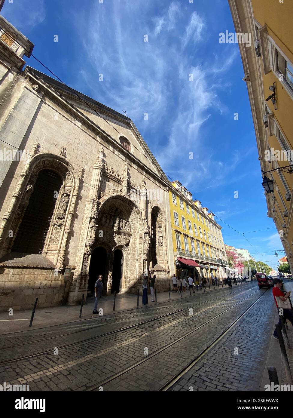 Viaggiando per le strade del Portogallo - Immagine stock catturata con smartphone