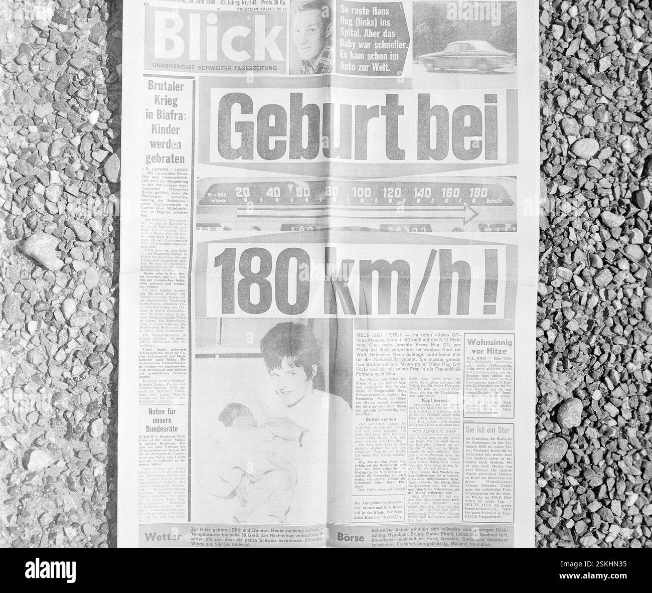 --- Blick-Titelblatt, Titel 'Geburt bei 180km/h' 1968#titolo Blick, cover 'Birth by 180km/h' 1968- RDB BY DUKAS Foto Stock