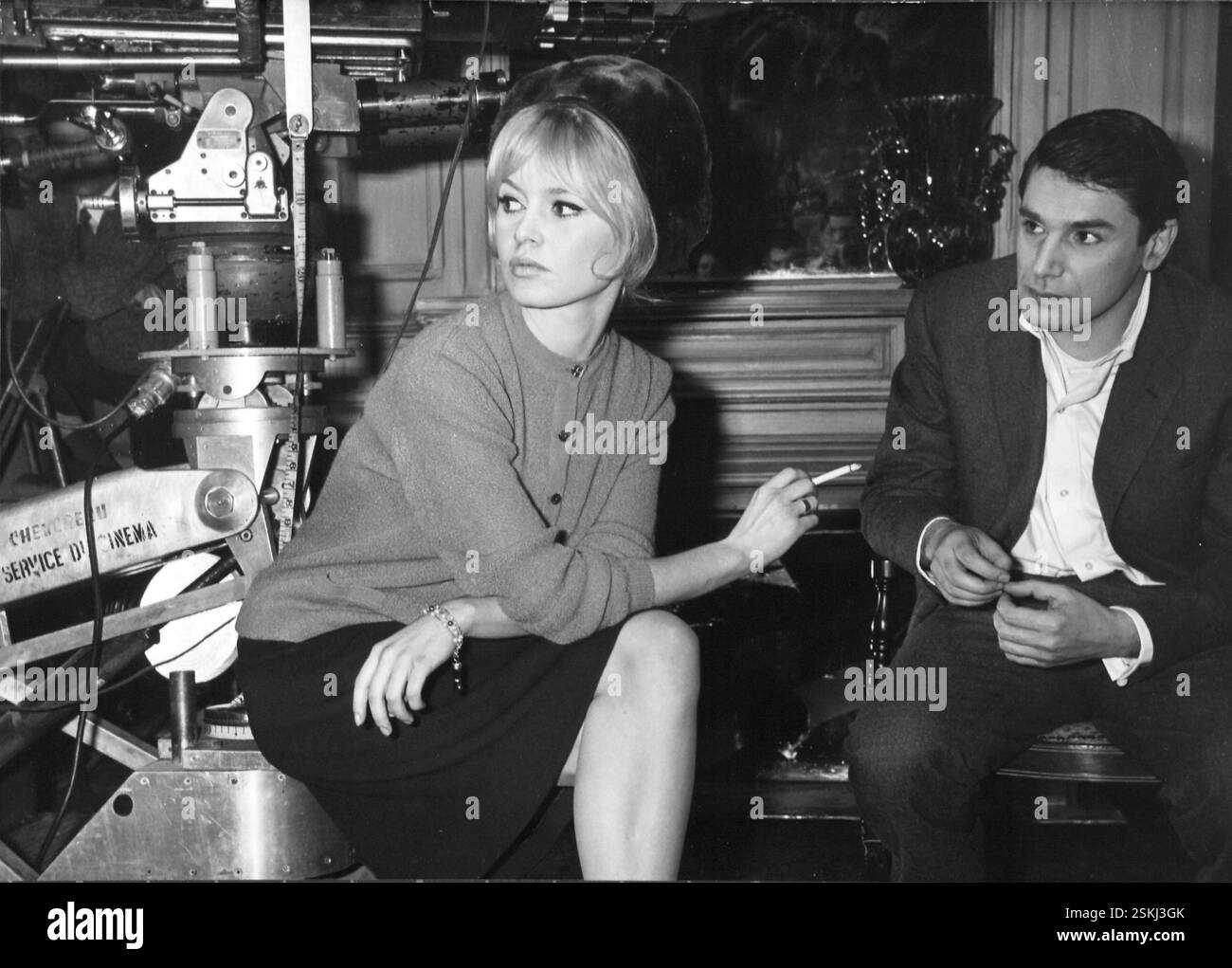 --- Brigitte Bardot, Robert Hossein in 'le Repos du Guerrier' 1962#Brigitte Bardot, Robert Hossein in 'le Repos du Guerrier' 1962- RDB DI DUKAS Foto Stock