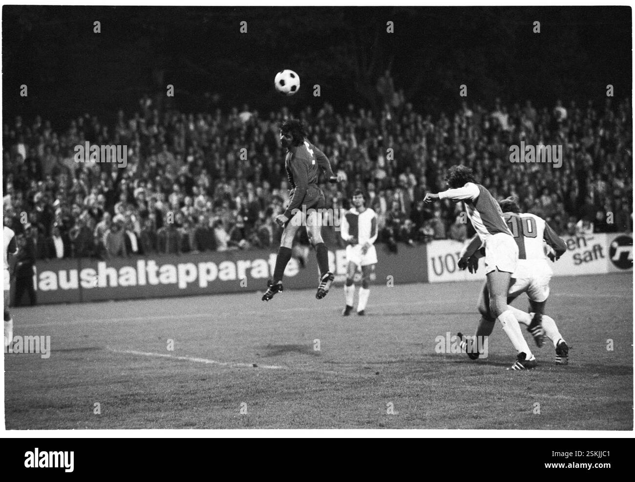 --- NLA 1973/74: Cavallette Zürich - FC Basel#NLA 1973/74: Cavallette Zurigo - FC Basel- RDB BY DUKAS Foto Stock