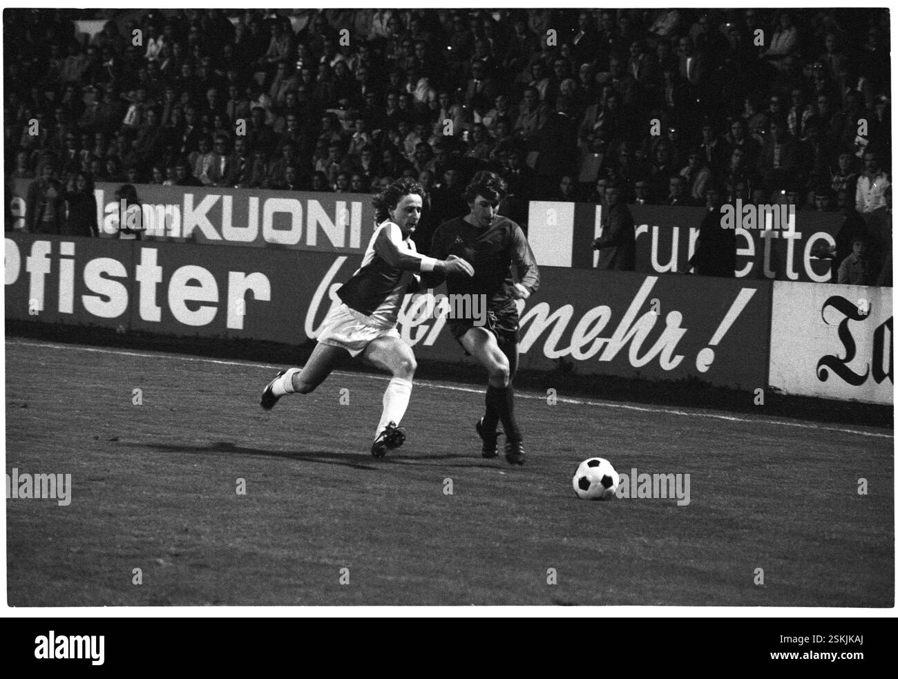 --- NLA 1973/74: Cavallette Zürich - FC Basel#NLA 1973/74: Cavallette Zurigo - FC Basel- RDB BY DUKAS Foto Stock