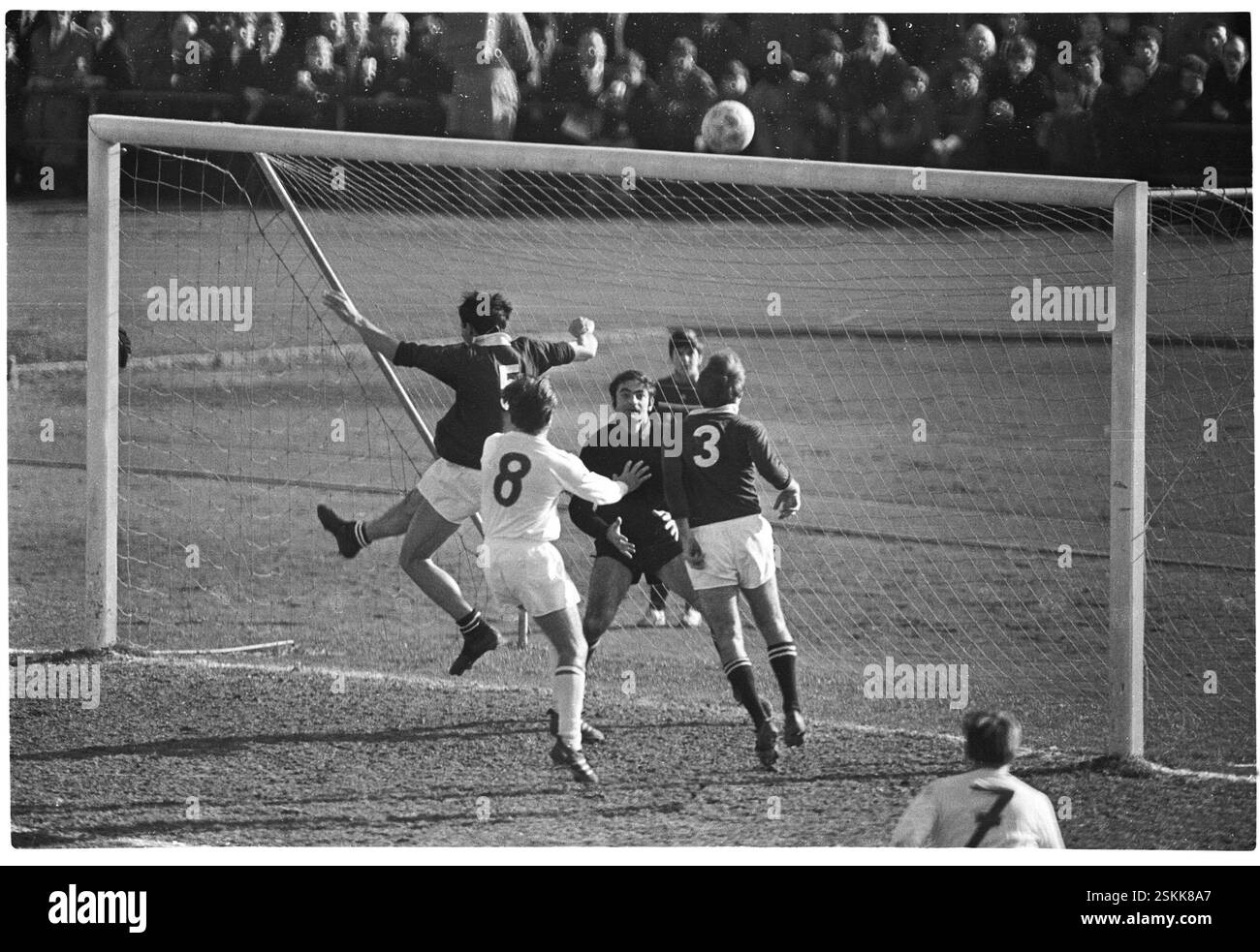 --- NLA 1968/69: FC Zürich - Servette FC; Torhüter Barlie#NLA 1968/69: FC Zürich - Servette FC; Custode Barlie Foto Stock
