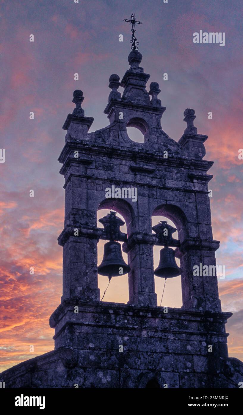 Iglesia de San Salvador — Sarria (Lugo), Spagna Foto Stock