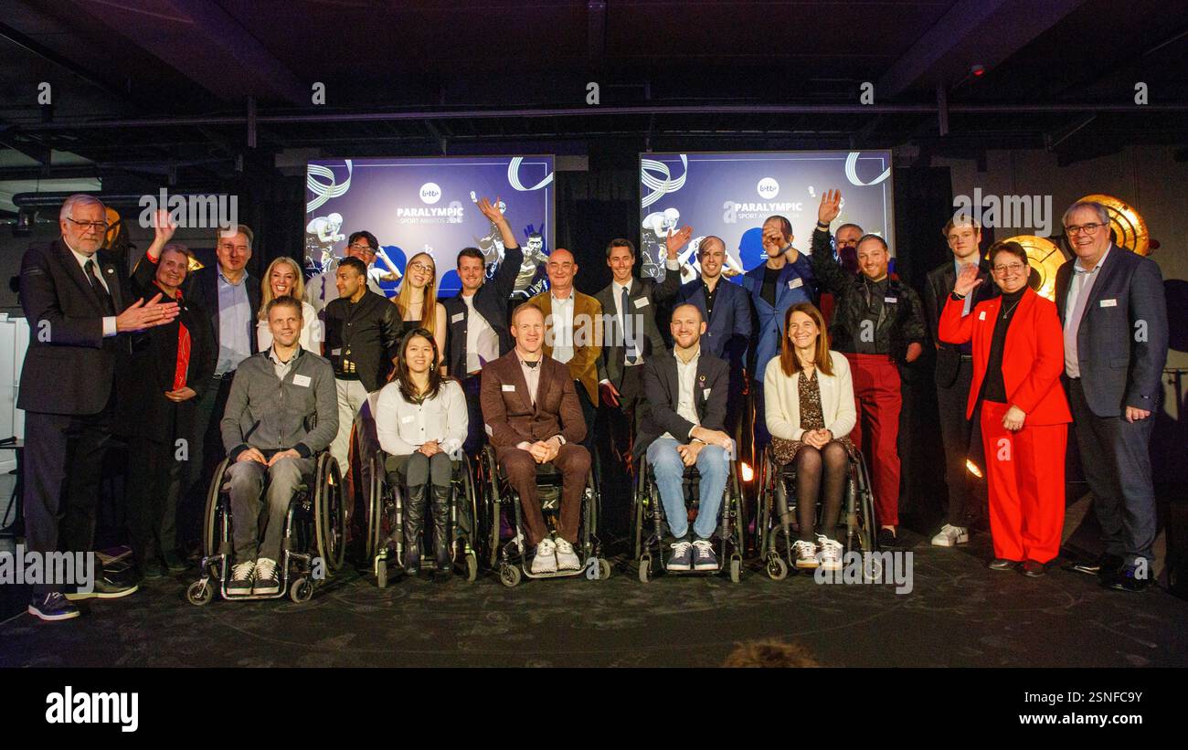 Sint Pieters Leeuw, Belgio. 13 febbraio 2025. I vincitori hanno illustrato lo spettacolo "Paralympic Sport Awards 2024" per i migliori atleti e allenatori paralimpici belgi, giovedì 13 febbraio 2025 a Ruisbroek, Sint-Pieters-Leeuw. BELGA FOTO HATIM KAGHAT credito: Belga News Agency/Alamy Live News Foto Stock