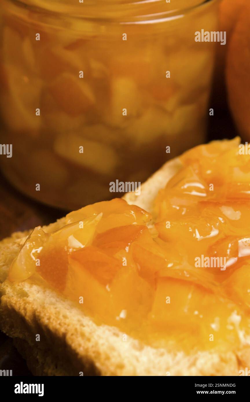 Marmellata d'arancia fatta in casa, lodz, polonia Foto Stock