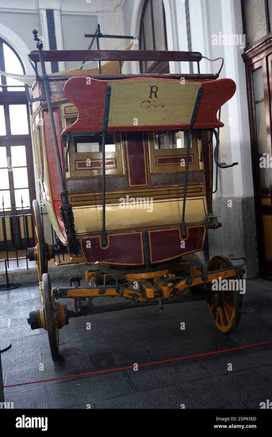 Omnibus 'Servivios al ferro-Carril' (Bernardo Rodrúguez Rollán, España, ca. 1861). Pieza IG: 01431. Museo ferroviario, Madrid. Spagna. Foto Stock