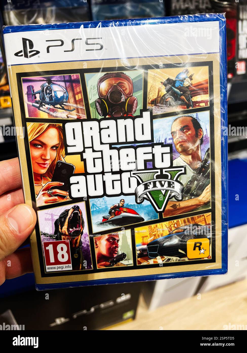 Leopoli, Ucraina - 13 febbraio 2025: Una copertina del gioco per PlayStation 5 è in corso in un negozio Foto Stock