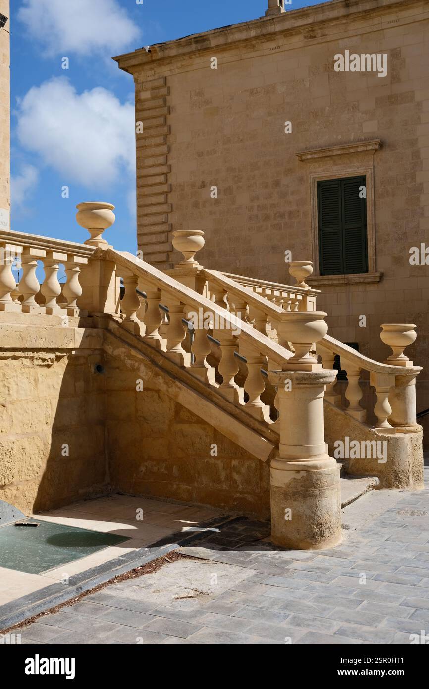 Splendido edificio barocco storico a la Valletta Foto Stock