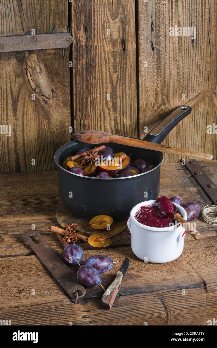 Purea di prugna Foto Stock