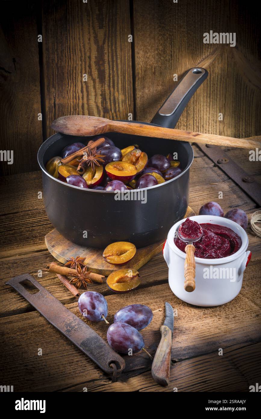 Purea di prugna Foto Stock