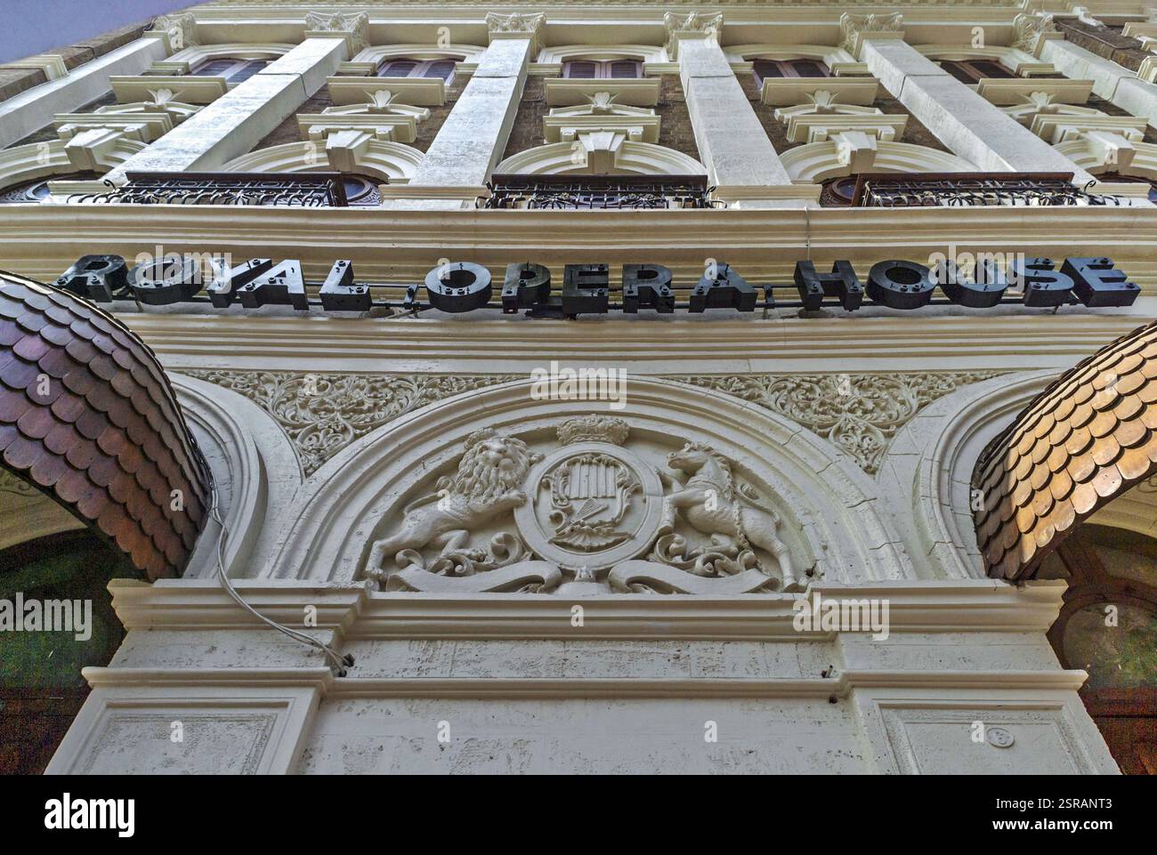 Teatro dell'opera reale, Mumbai, Maharashtra, India, Asia Foto Stock