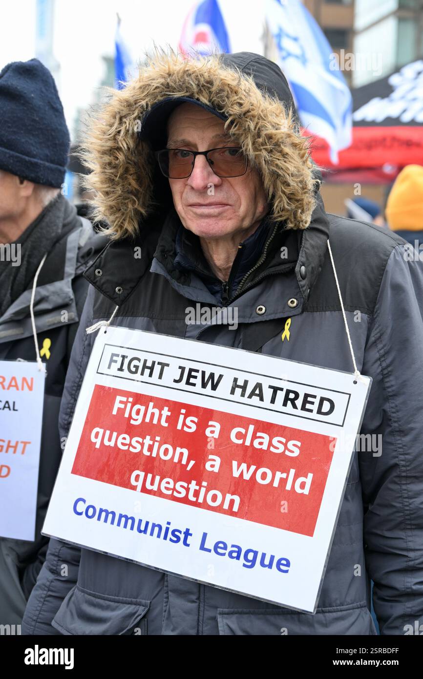 Londra, Regno Unito. Ferma la protesta contro l'odio. Gli attivisti pro Israel hanno manifestato a Milbank mentre i sostenitori pro Palestina hanno marciato per il passaggio verso l'ambasciata americana. Questa è stata una reazione al presidente Donald Trump affermando che gli Stati Uniti potrebbero prendere in considerazione la possibilità di assumere la proprietà della Striscia di Gaza. Crediti: michael melia/Alamy Live News Foto Stock
