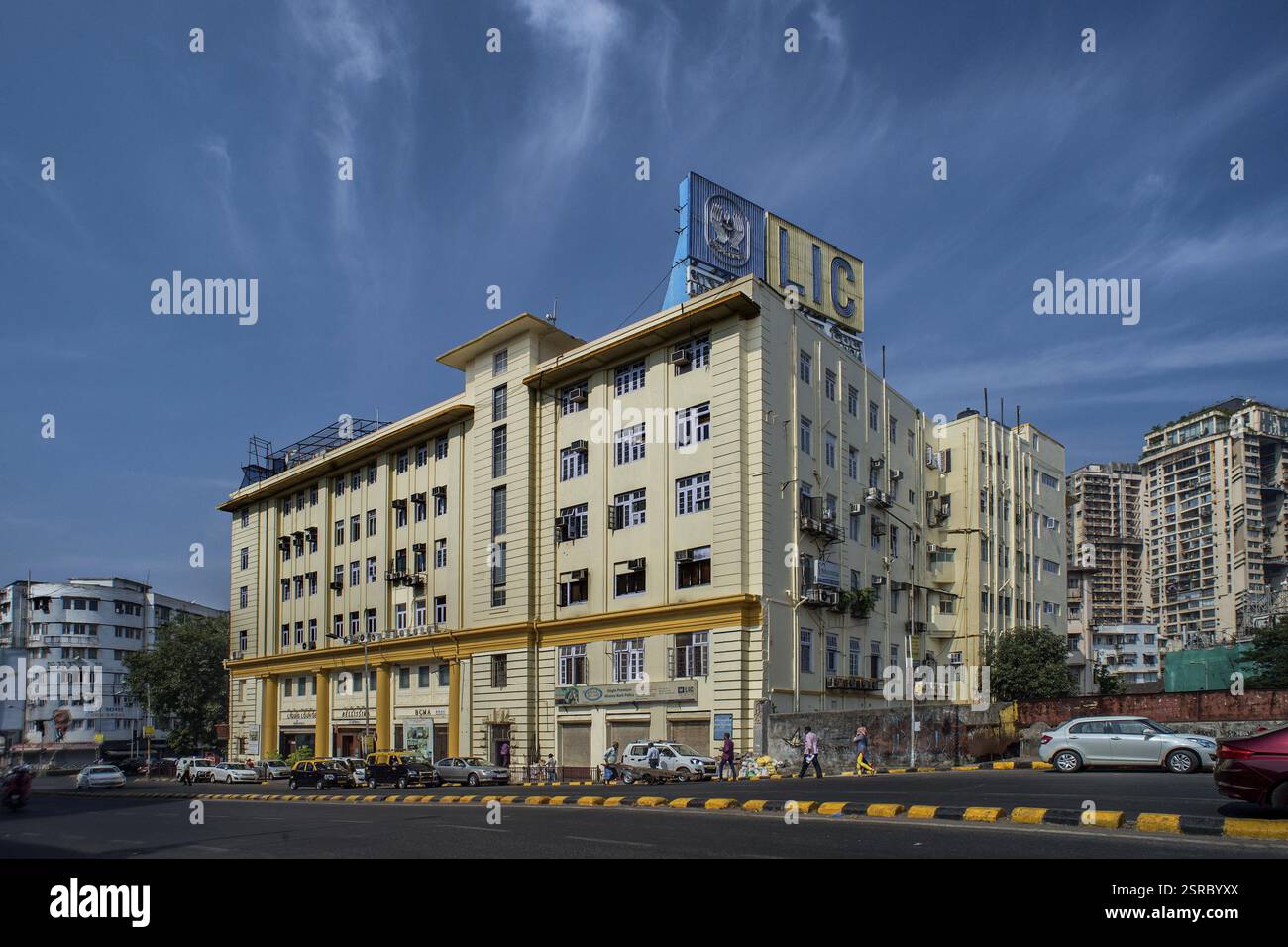 LIC Edificio, Opera House, Mumbai, Maharashtra, India, Asia Foto Stock